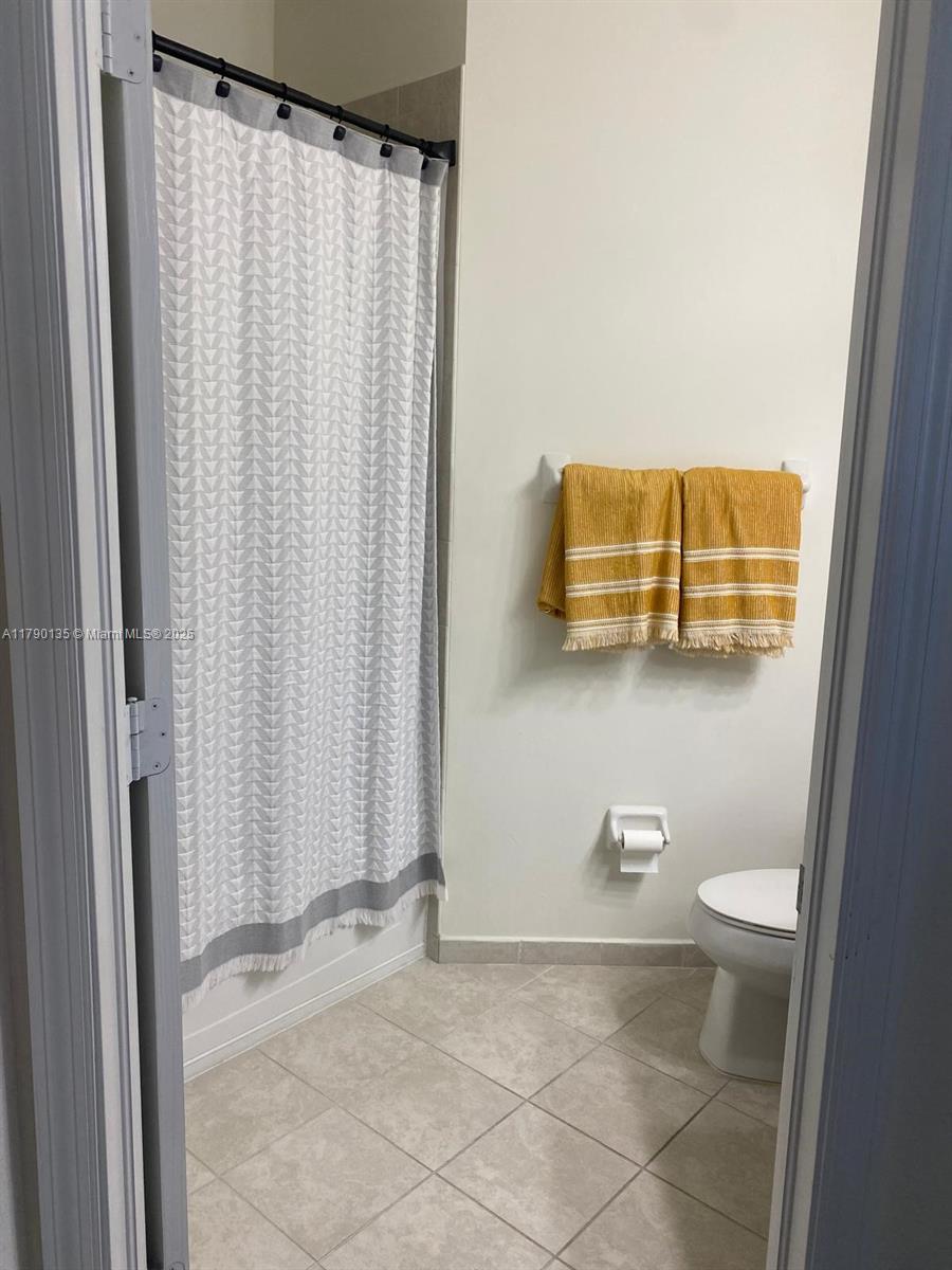 ADAGIO AT CENTRAL PARK CO - Residential Lease