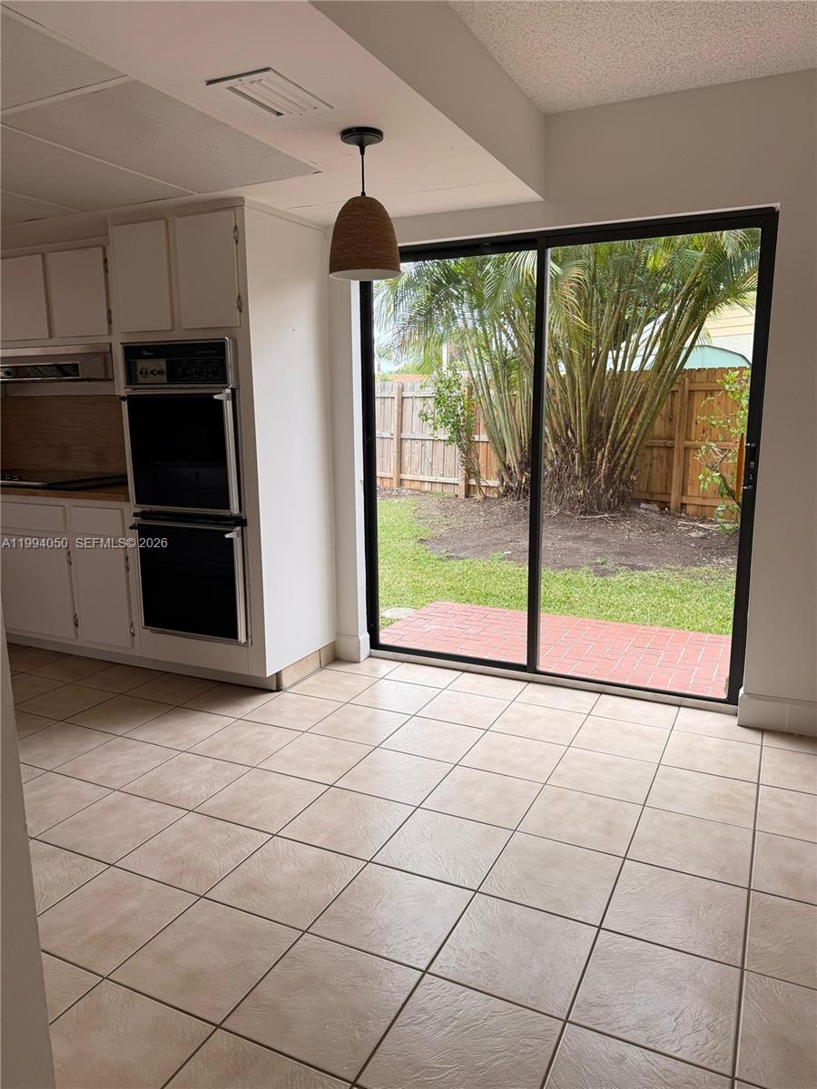 LAKES OF THE MEADOW SEC 2 - Residential