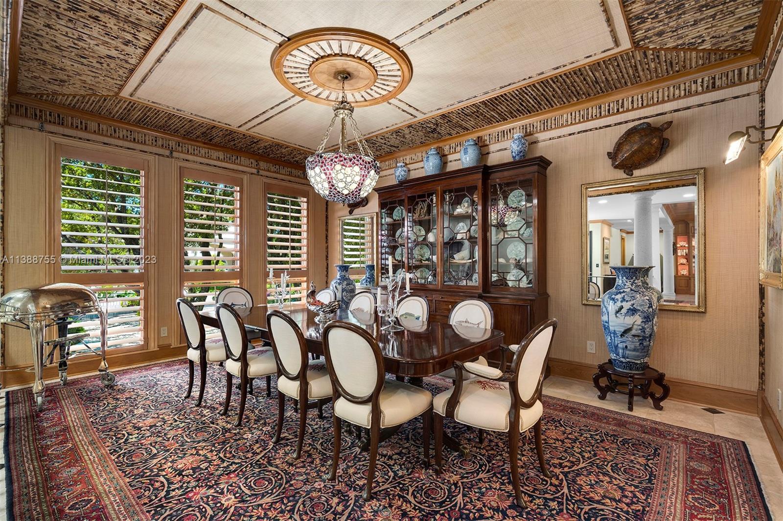 BAYSHORE VILLAS - Residential