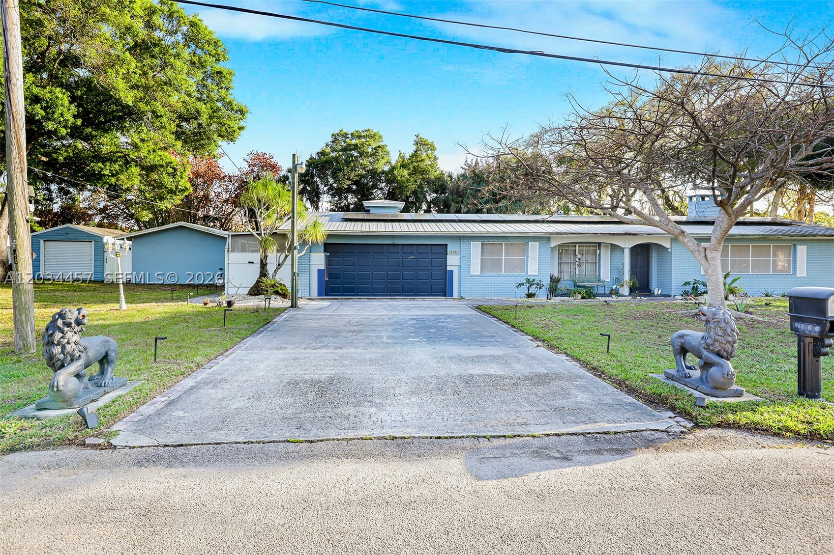 GREENWOOD - Residential Lease