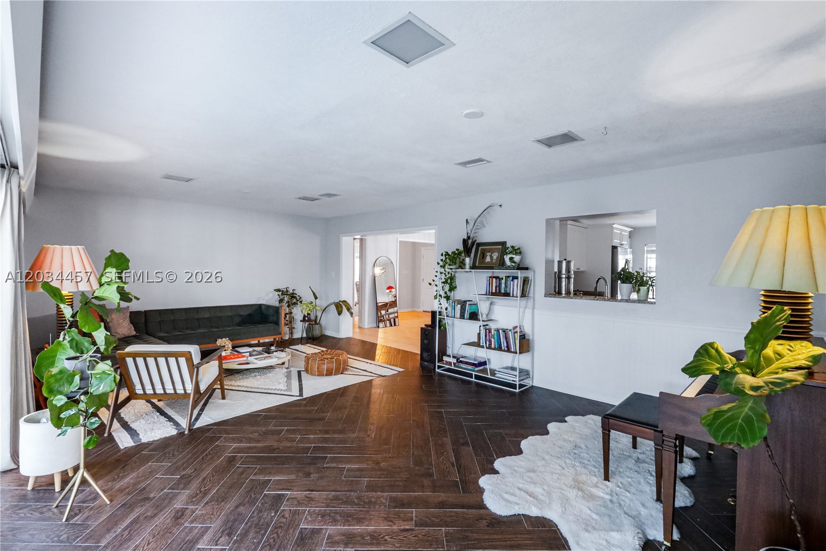 GREENWOOD - Residential Lease