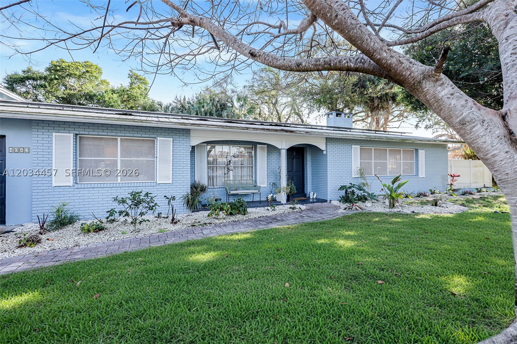 GREENWOOD - Residential Lease