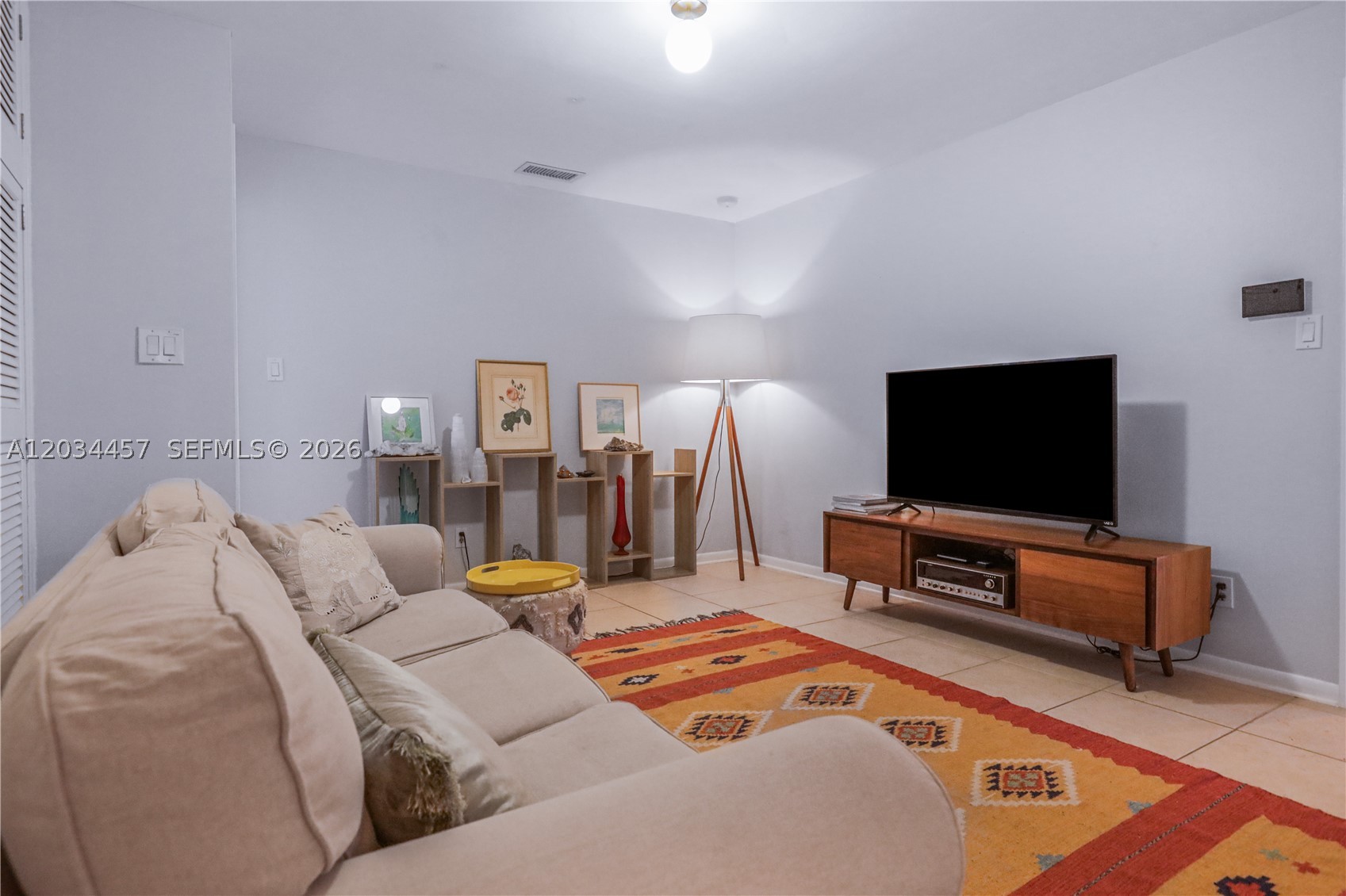 GREENWOOD - Residential Lease