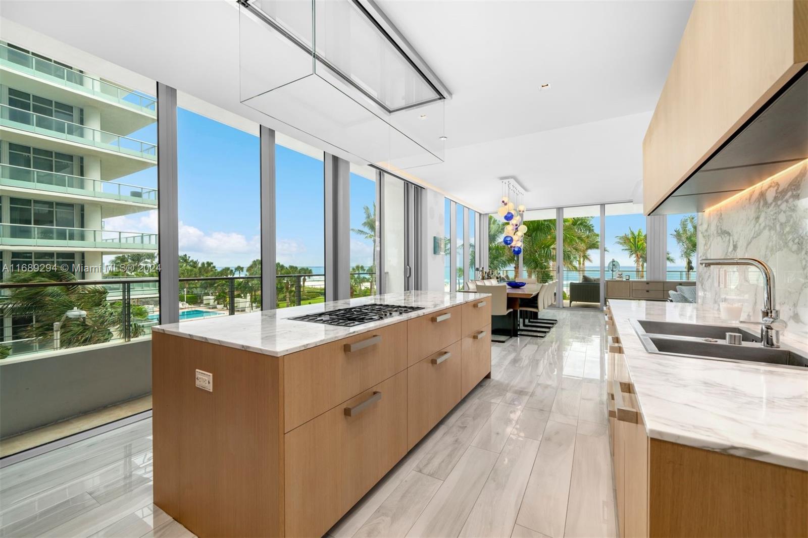 BEACH HOUSE 8 CONDO - Residential