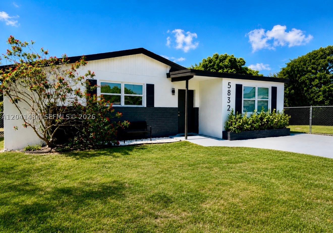 WEST HOLLYWOOD TRAILER CI - Residential