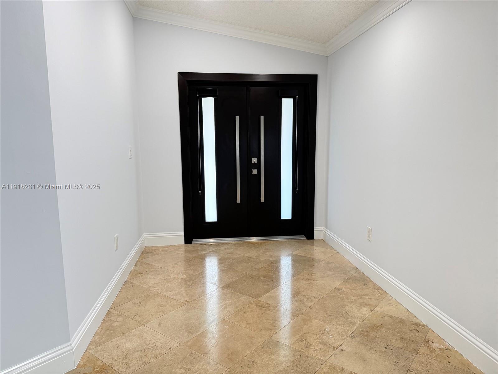 IVIS AT LOYOLA - Residential Lease