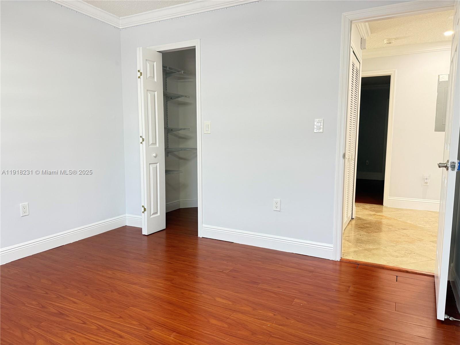 IVIS AT LOYOLA - Residential Lease