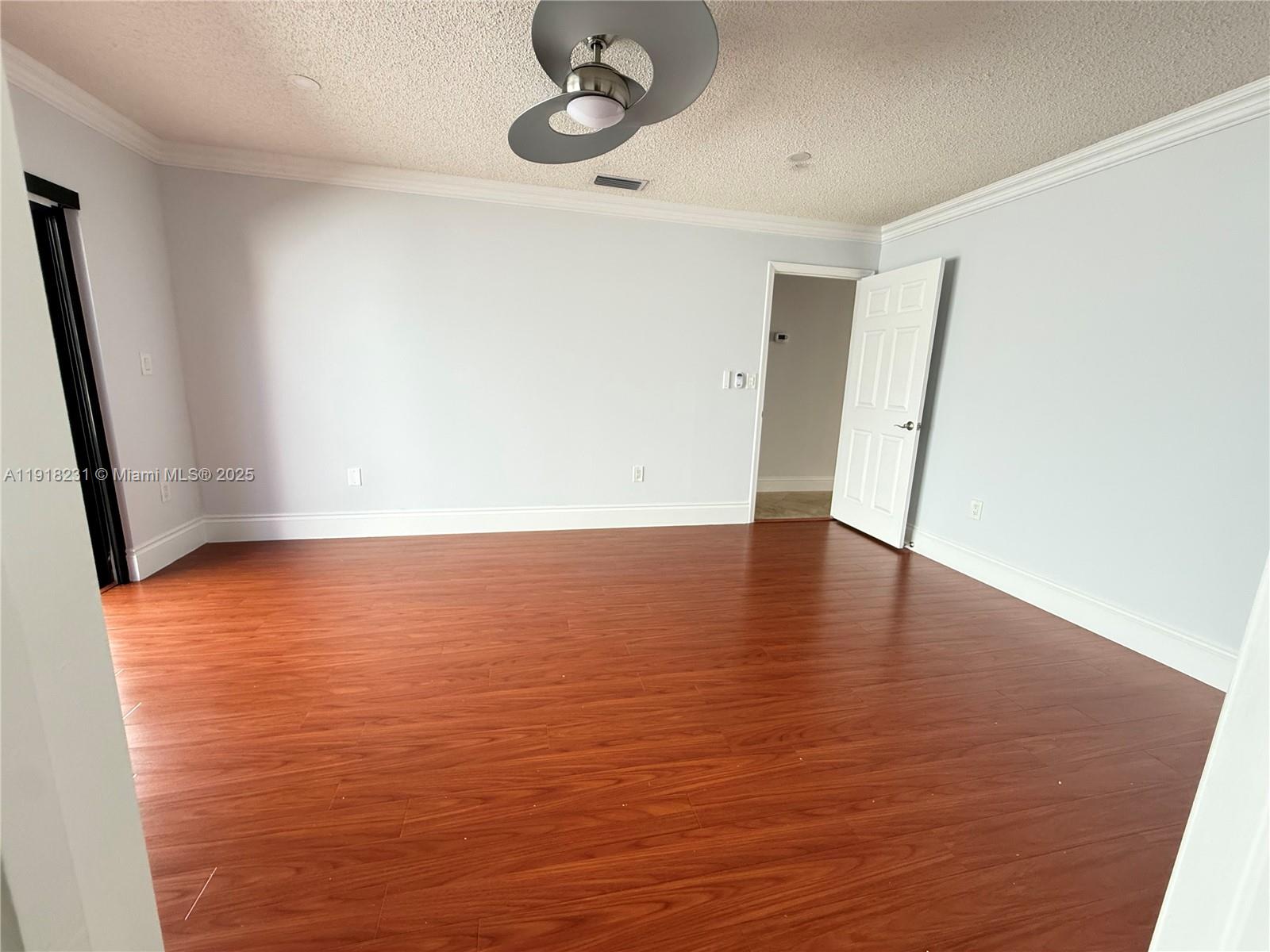 IVIS AT LOYOLA - Residential Lease