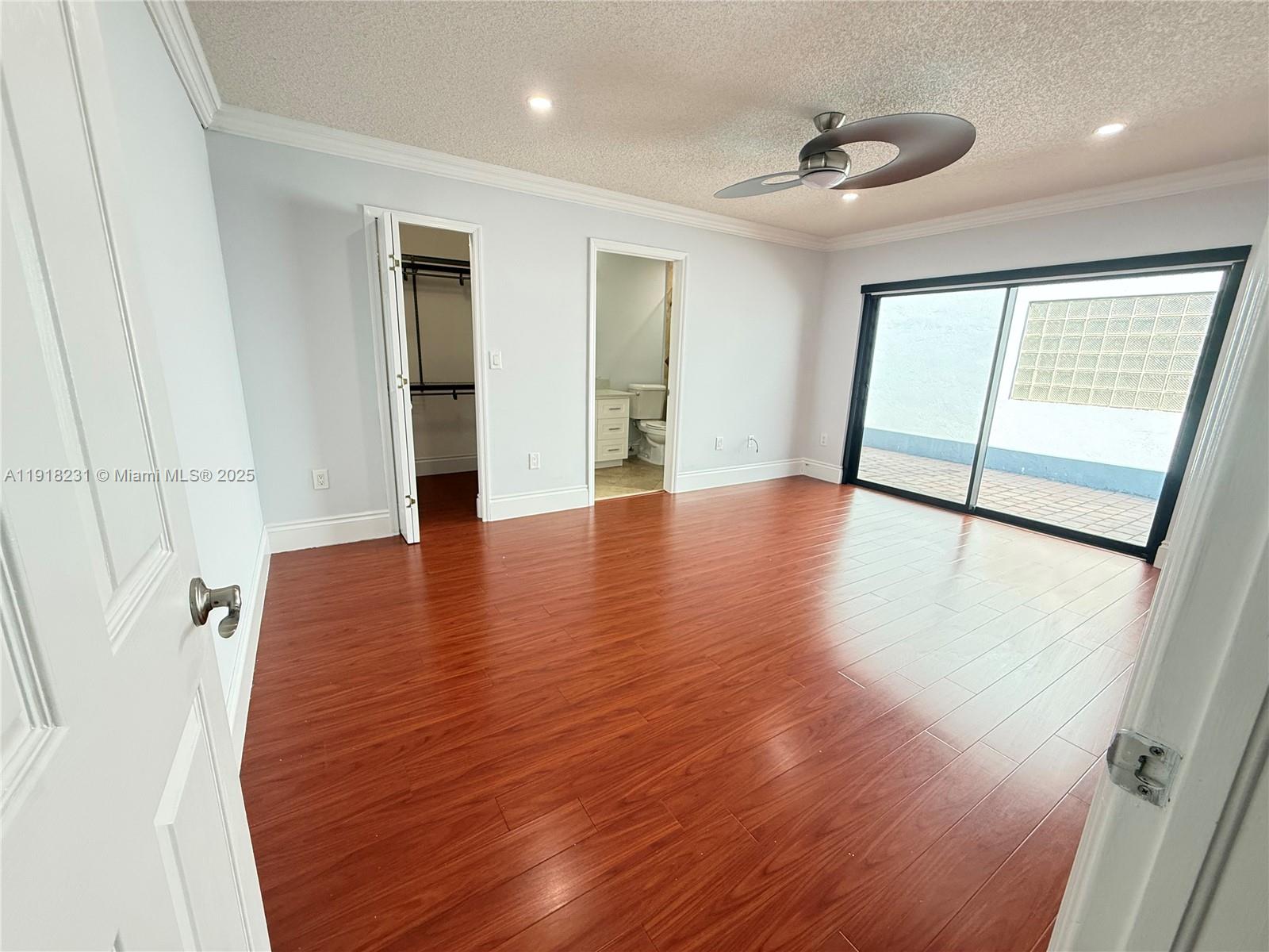 IVIS AT LOYOLA - Residential Lease