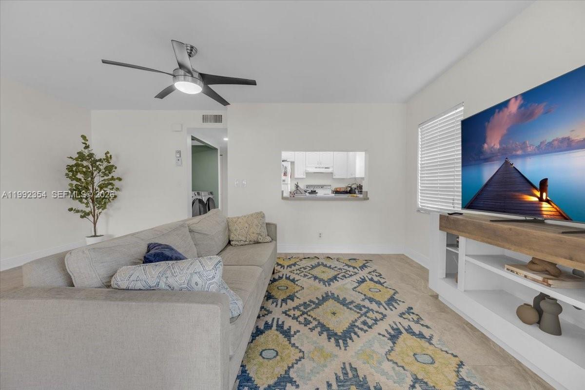 LINCOLN SQUARE CONDO - Residential