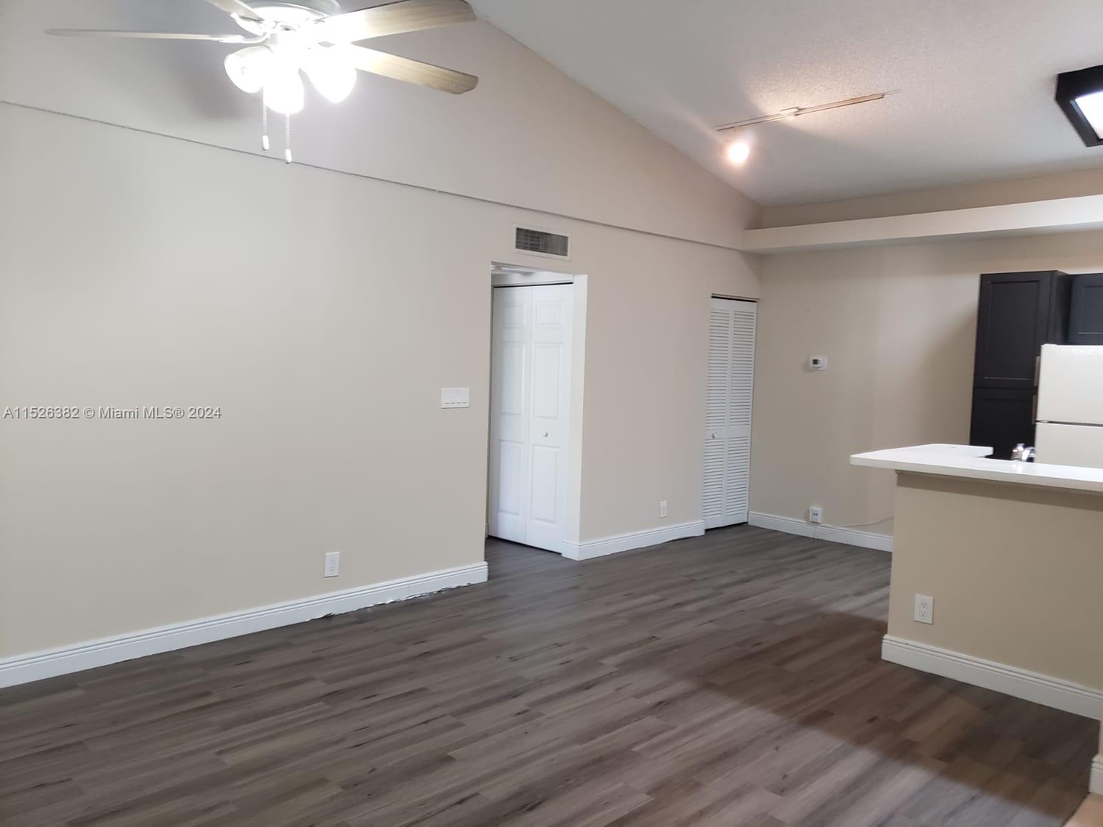 COCO PARC CONDO - Residential Lease