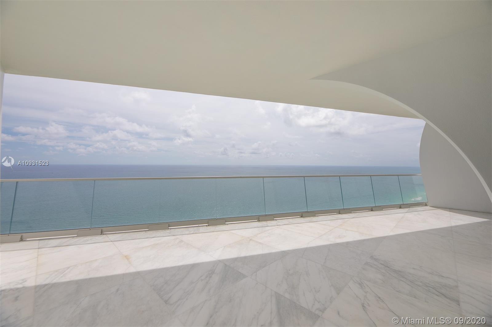 JADE SIGNATURE CONDO - Residential