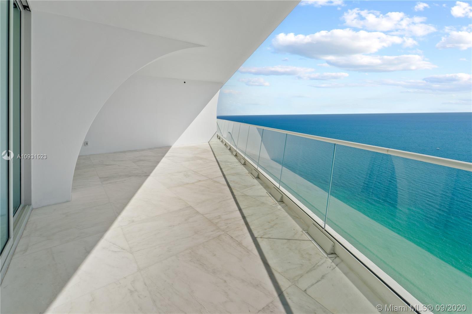 JADE SIGNATURE CONDO - Residential