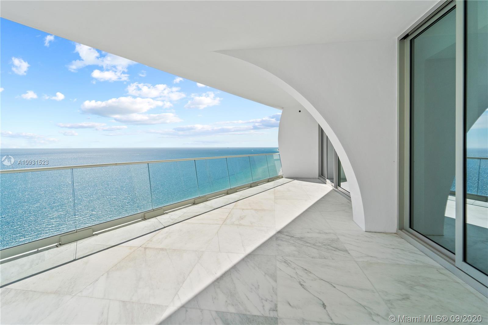 JADE SIGNATURE CONDO - Residential
