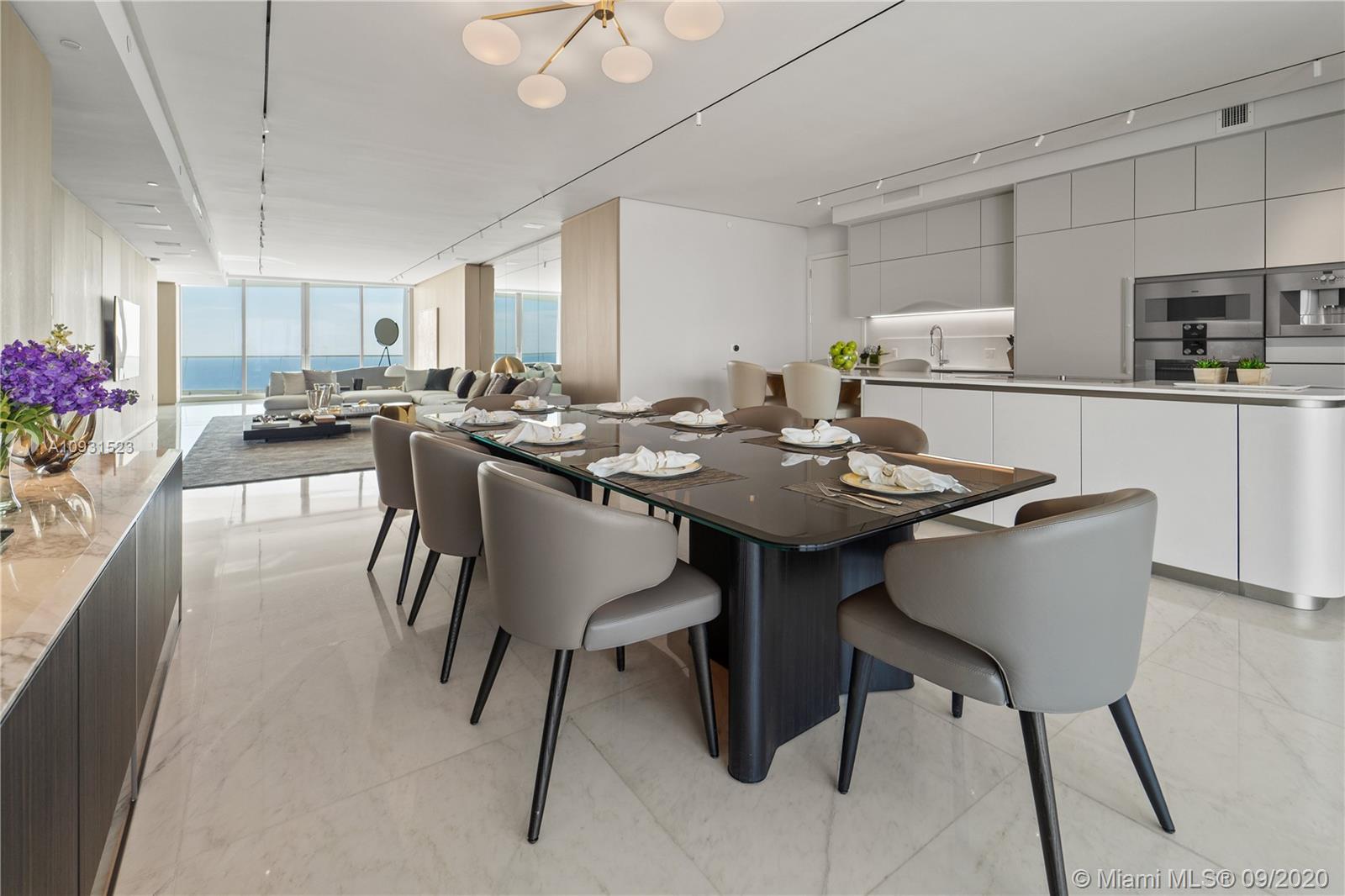 JADE SIGNATURE CONDO - Residential