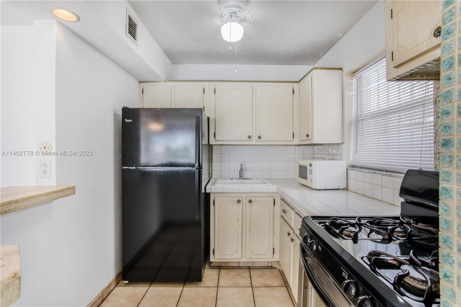 1357 COLLINS AVE CONDO - Residential Lease