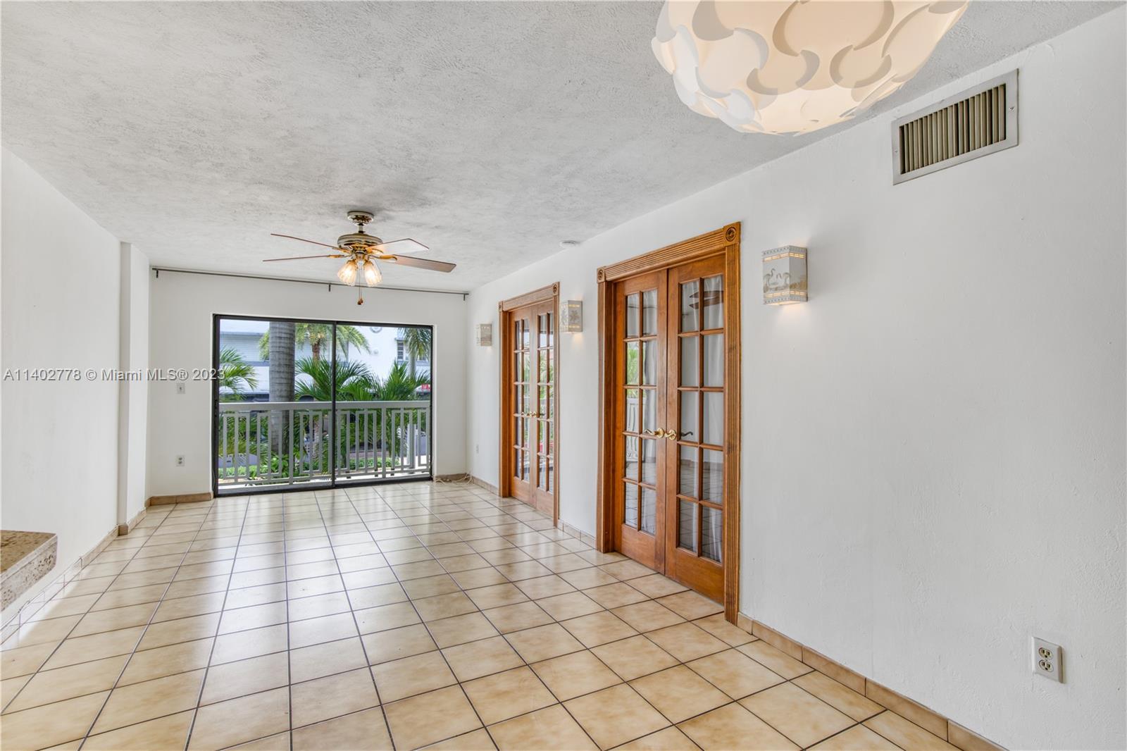 1357 COLLINS AVE CONDO - Residential Lease
