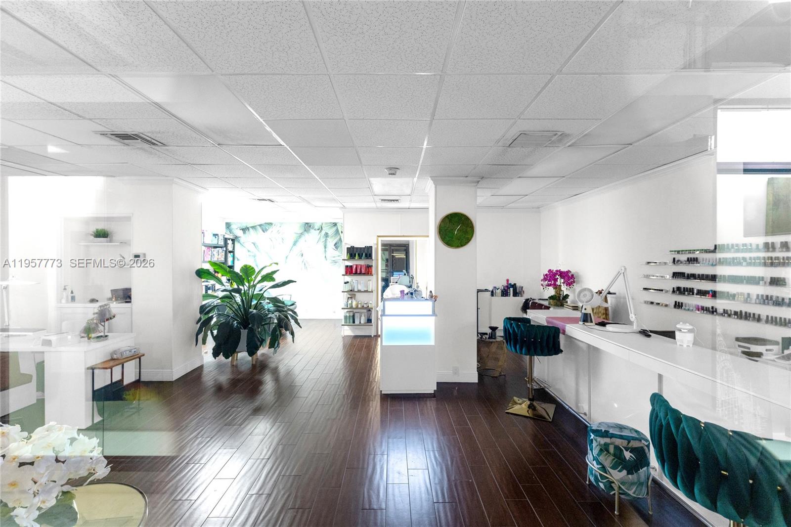 ARLEN HOUSE CONDO - Residential