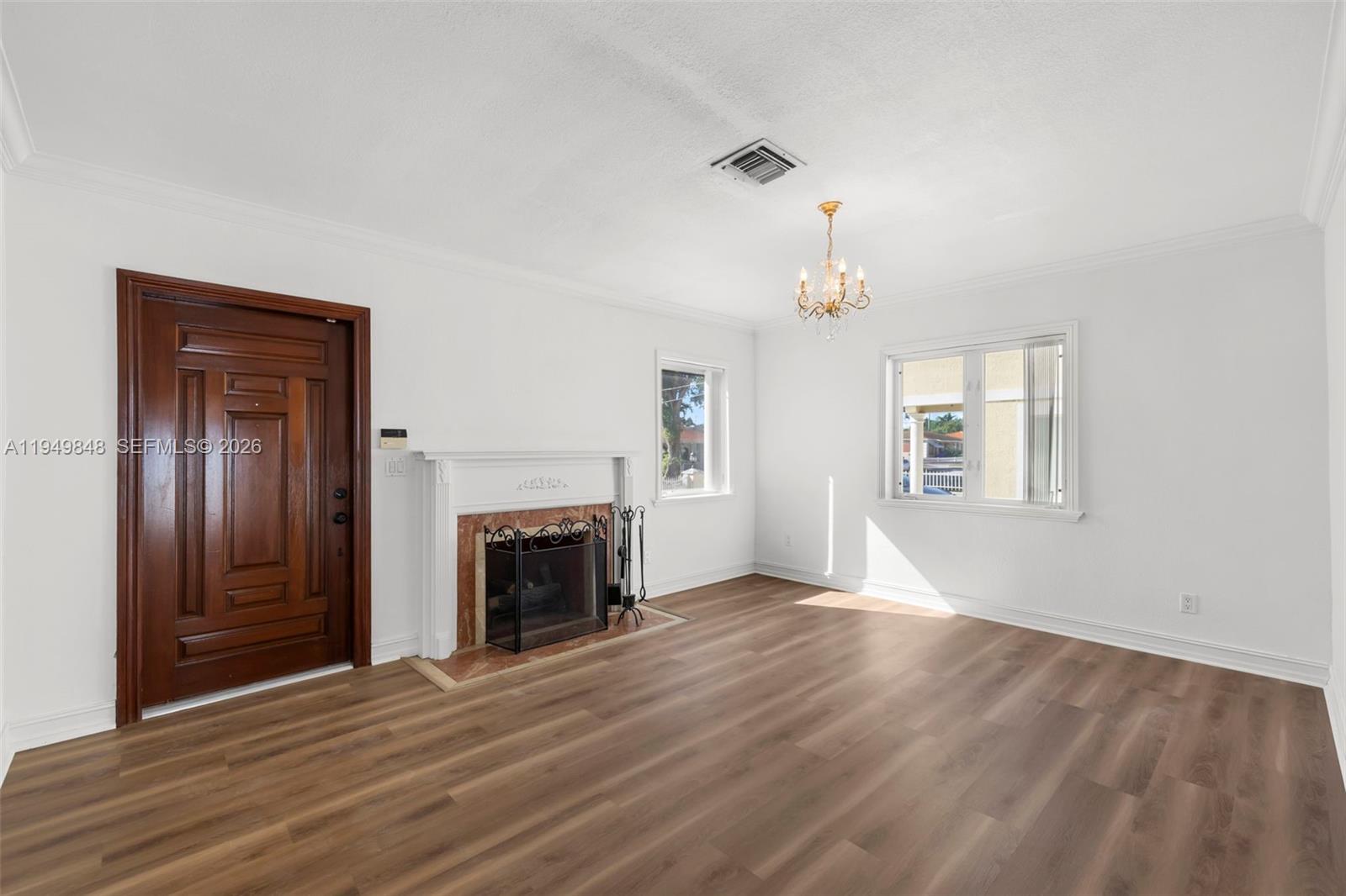 SILVER BLUFF GARDENS - Residential Lease