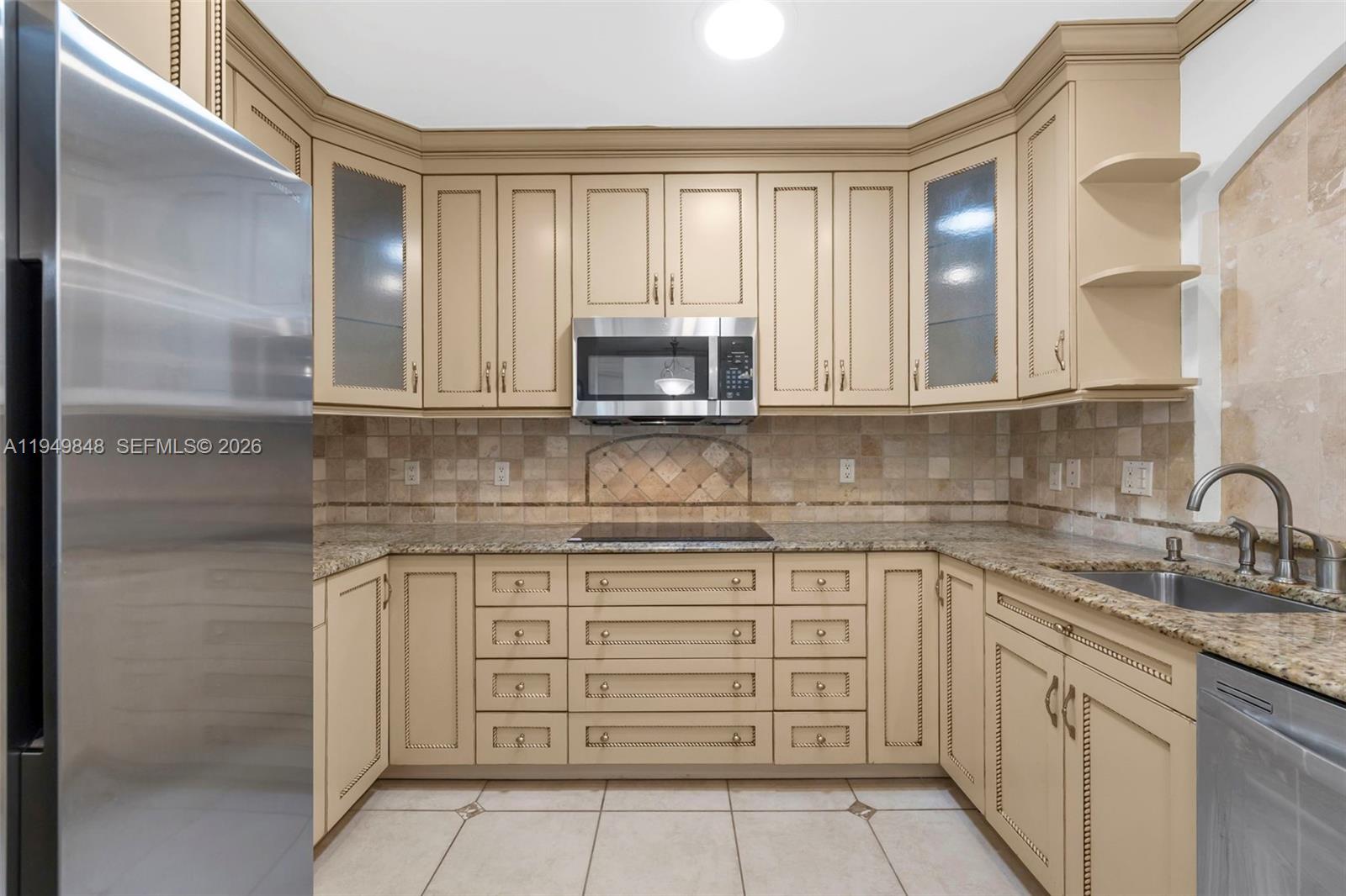 SILVER BLUFF GARDENS - Residential Lease
