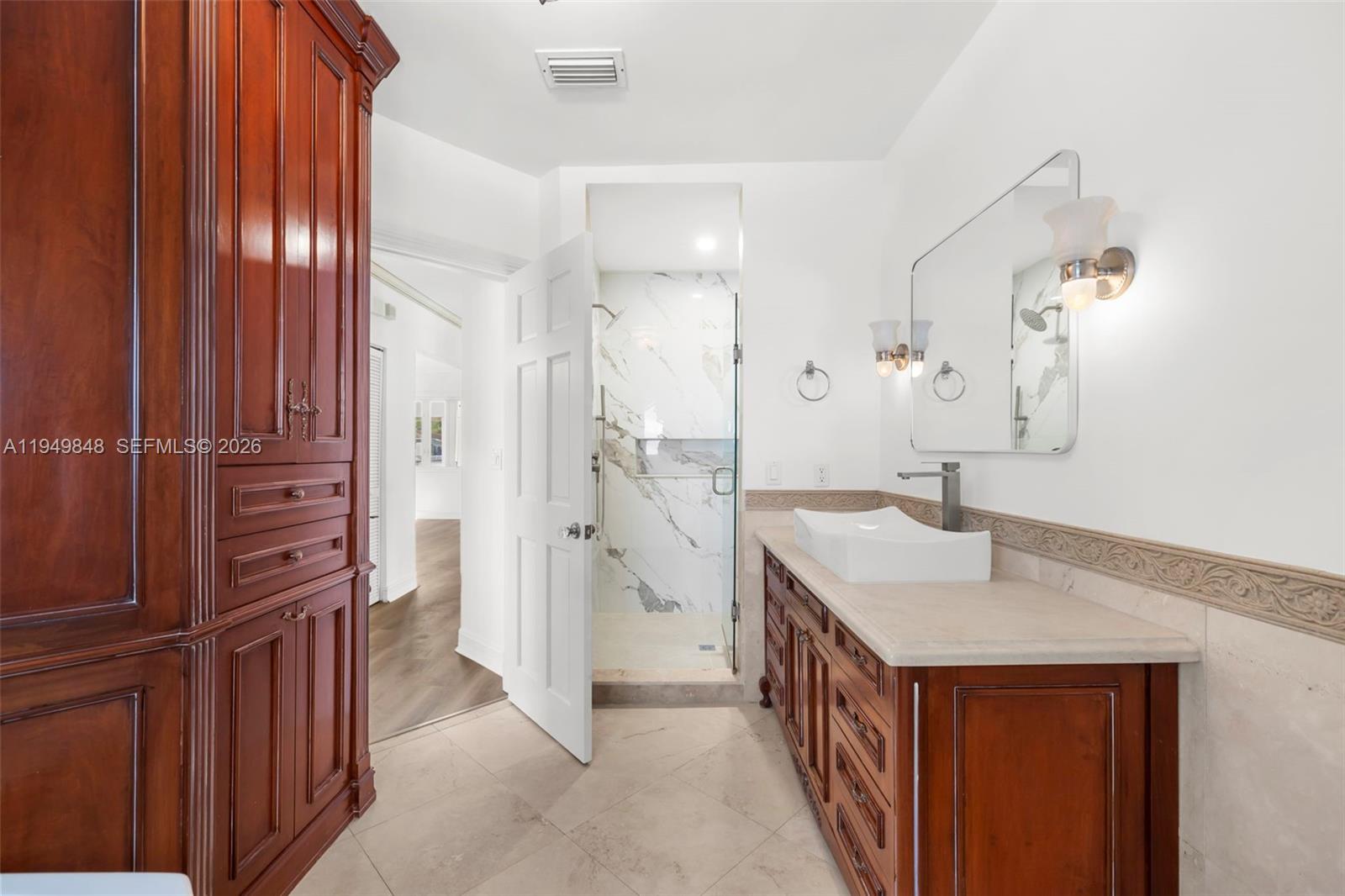 SILVER BLUFF GARDENS - Residential Lease