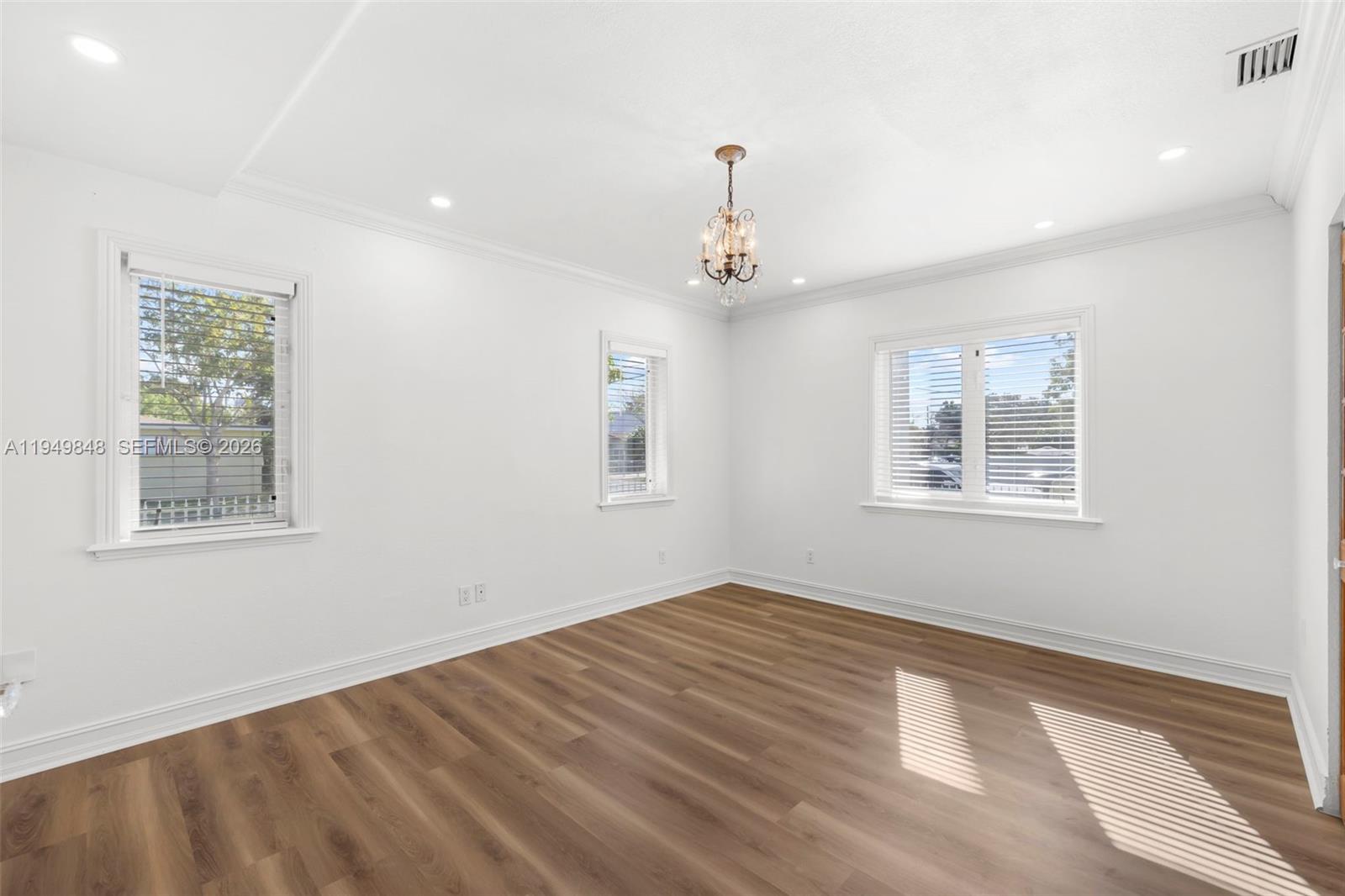 SILVER BLUFF GARDENS - Residential Lease