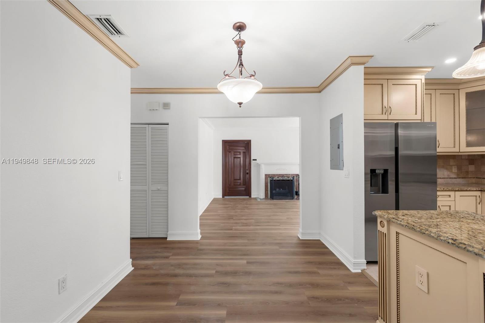 SILVER BLUFF GARDENS - Residential Lease