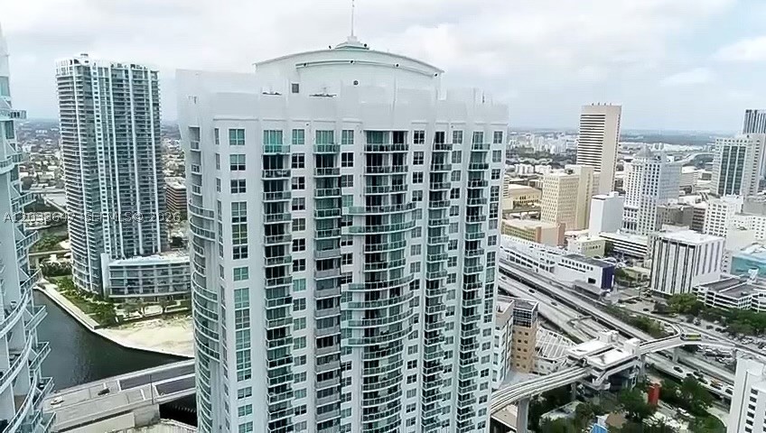AVAILABLE AUGUST 1 Experience the best of Brickell living from this beautifully furnished 2-bedroom, 2-bath corner residence at Brickell on the River. Located on the 20th floor, this light-filled home offers spectacular Miami River and city views through floor-to-ceiling windows.
The split-bedroom floor plan offers privacy and functionality, with two private balconies, marble floors, open kitchen with stainless steel appliances, breakfast bar, walk-in closet, and in-unit washer/dryer.
Residents enjoy resort-style amenities including waterfront pool, fitness center, spa, concierge, valet, and 24-hour security. One assigned parking space included.
Ideally located steps from Brickell City Centre, Mary Brickell Village, the Miami Riverwalk, dining, shopping, entertainment, Metrorail and Metromover.
