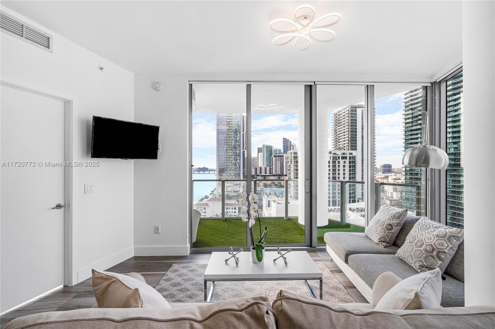 BISCAYNE BEACH CONDO - Residential Lease
