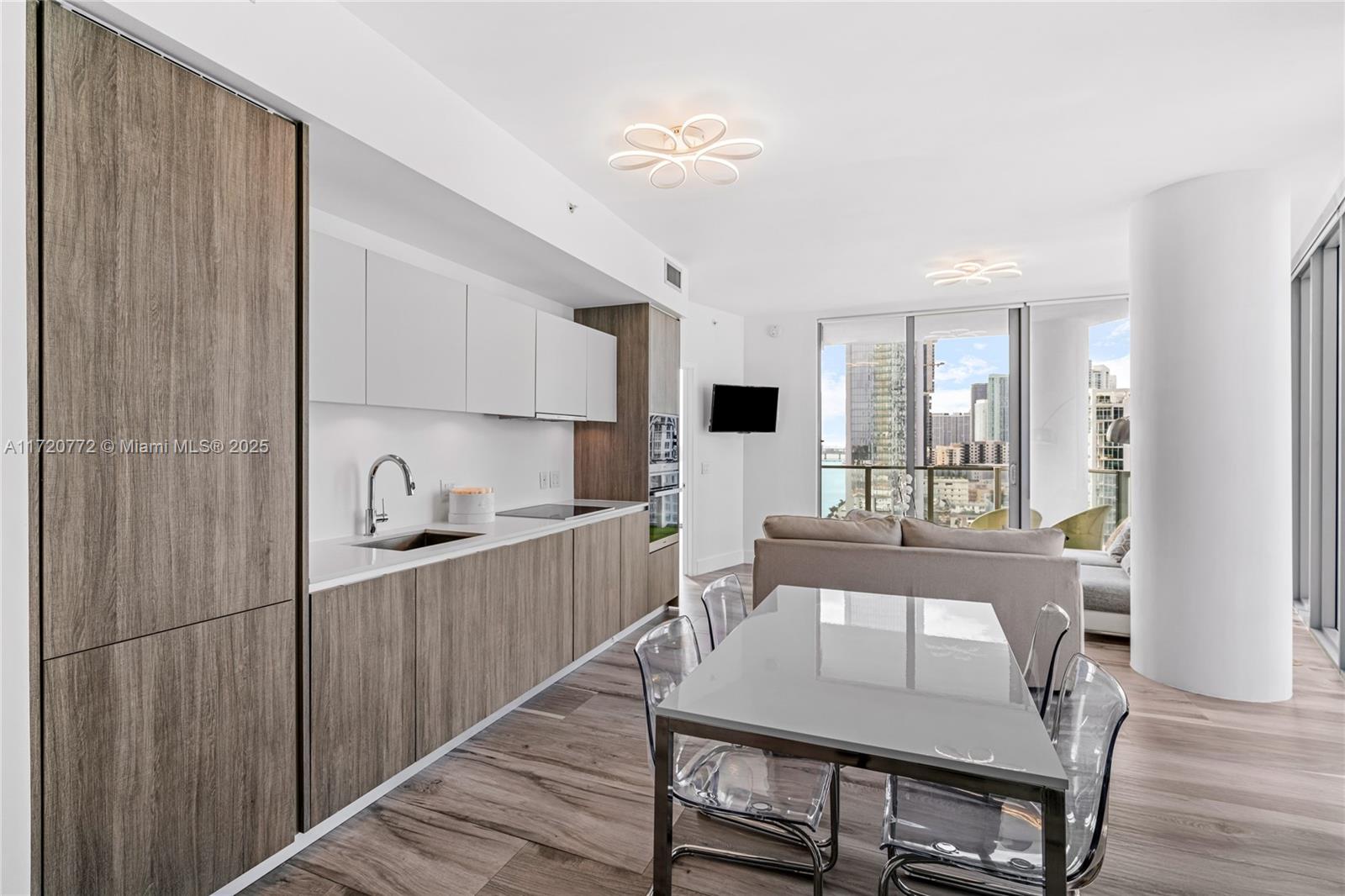 BISCAYNE BEACH CONDO - Residential Lease