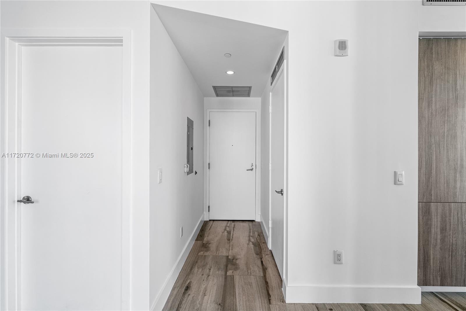 BISCAYNE BEACH CONDO - Residential Lease