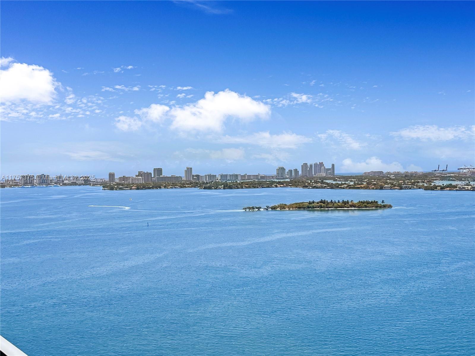 BISCAYNE BEACH CONDO - Residential