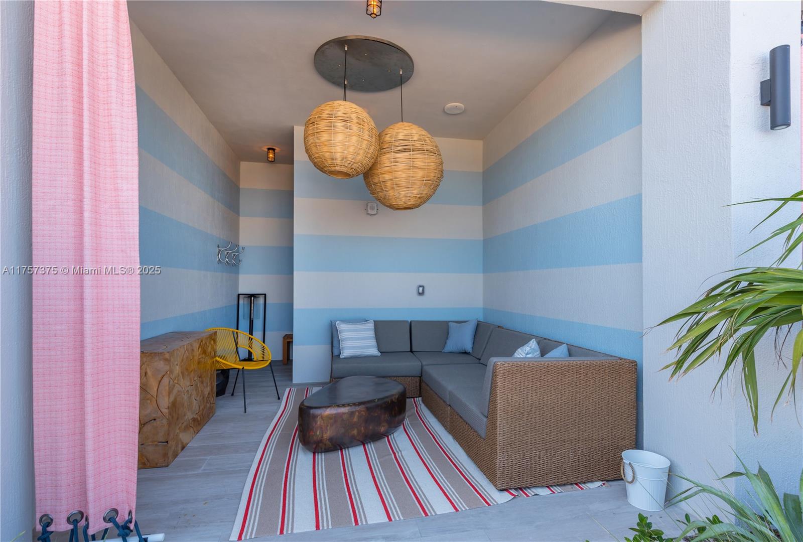 BISCAYNE BEACH CONDO - Residential