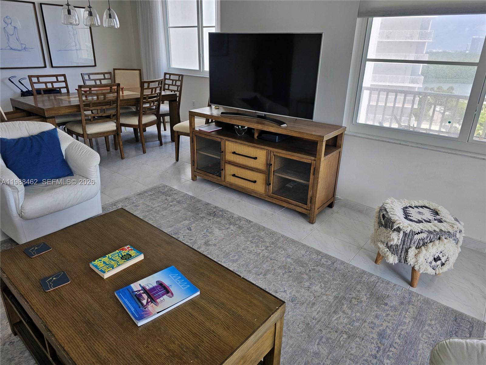 ARLEN HOUSE CONDO - Residential