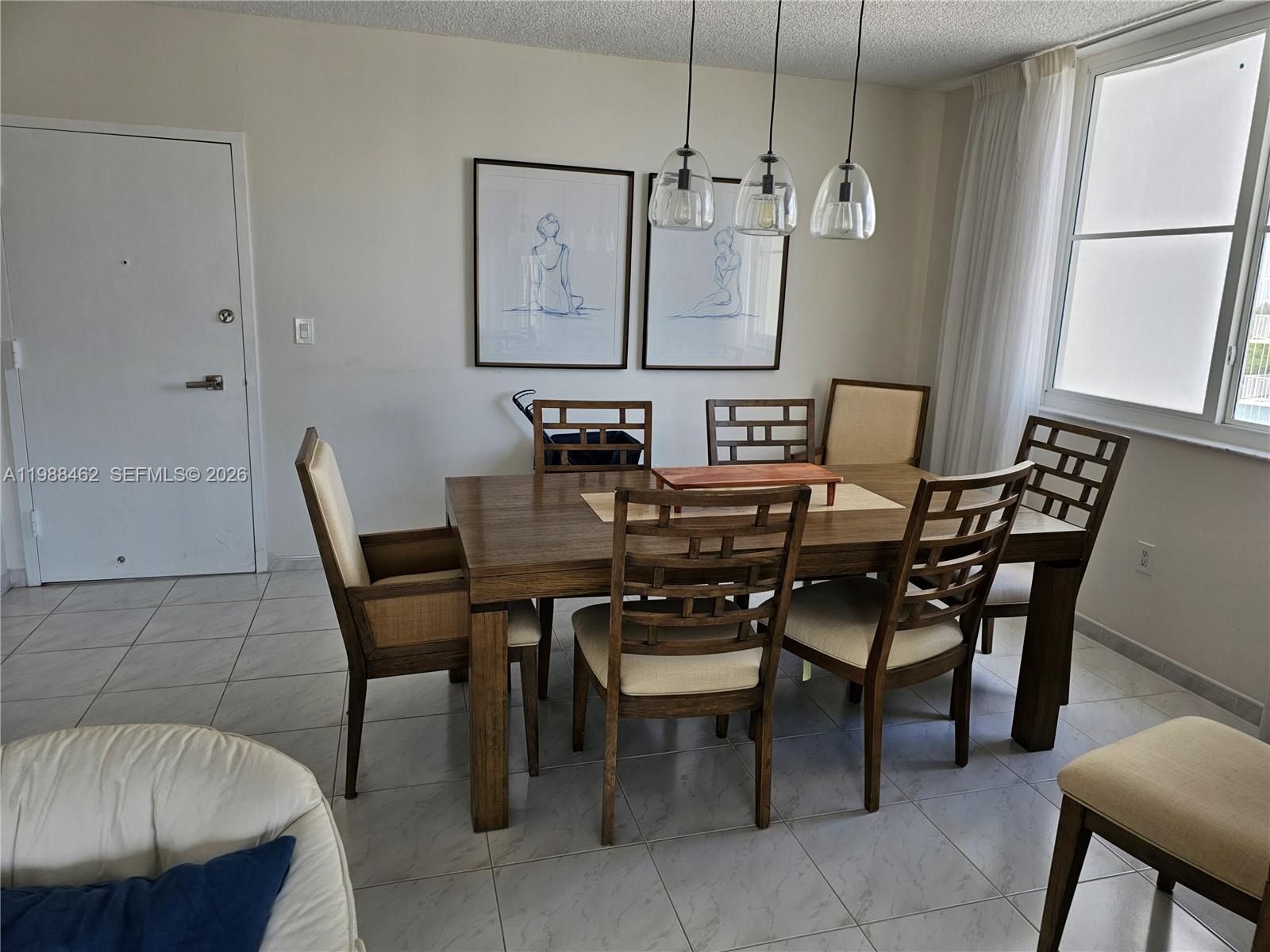ARLEN HOUSE CONDO - Residential