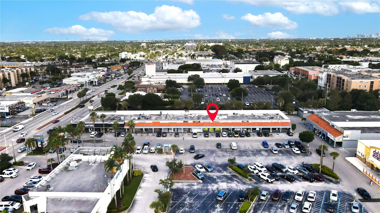 Don't miss this fantastic chance to start a business on busy 49th St. in Hialeah. This $1 store has been in business for more than 20 years and has many loyal clients. The business was also known as Dallas Store. The new owner can start running the business right away since the sale includes inventory, furniture, and licensing. This is a terrific chance to enter into a proven business with immediate income potential. The neighborhood has a lot of demand, steady traffic, and excellent exposure.