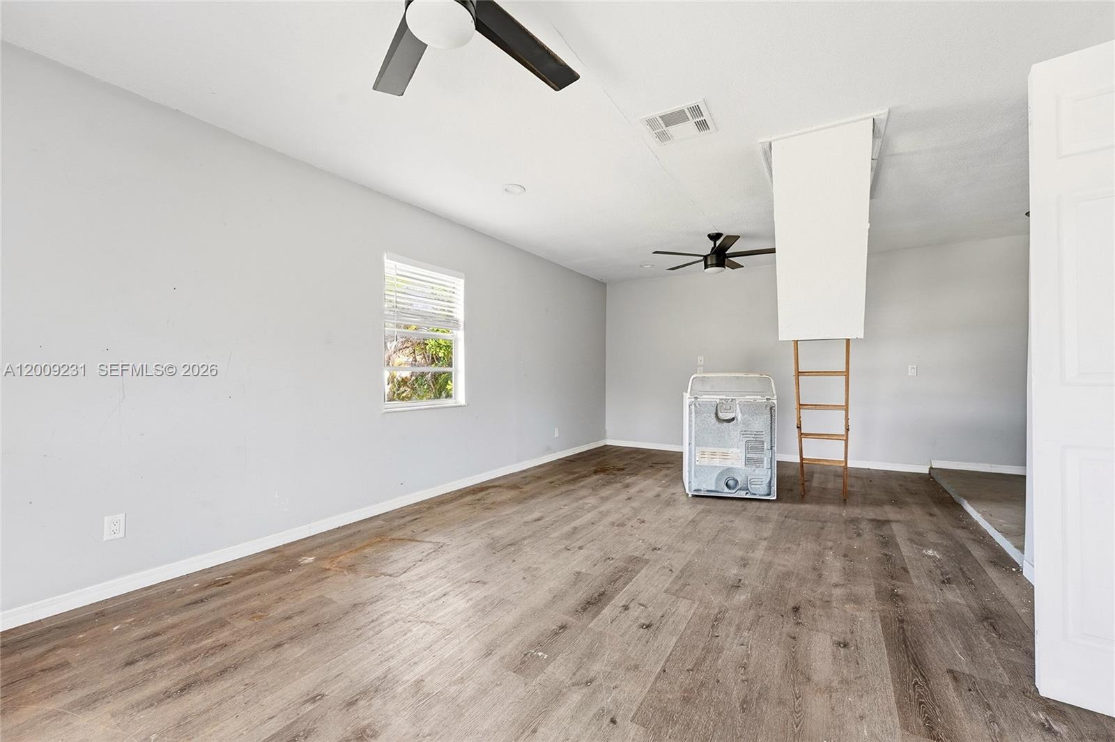 INDIAN RIVER ESTATES UNIT - Residential