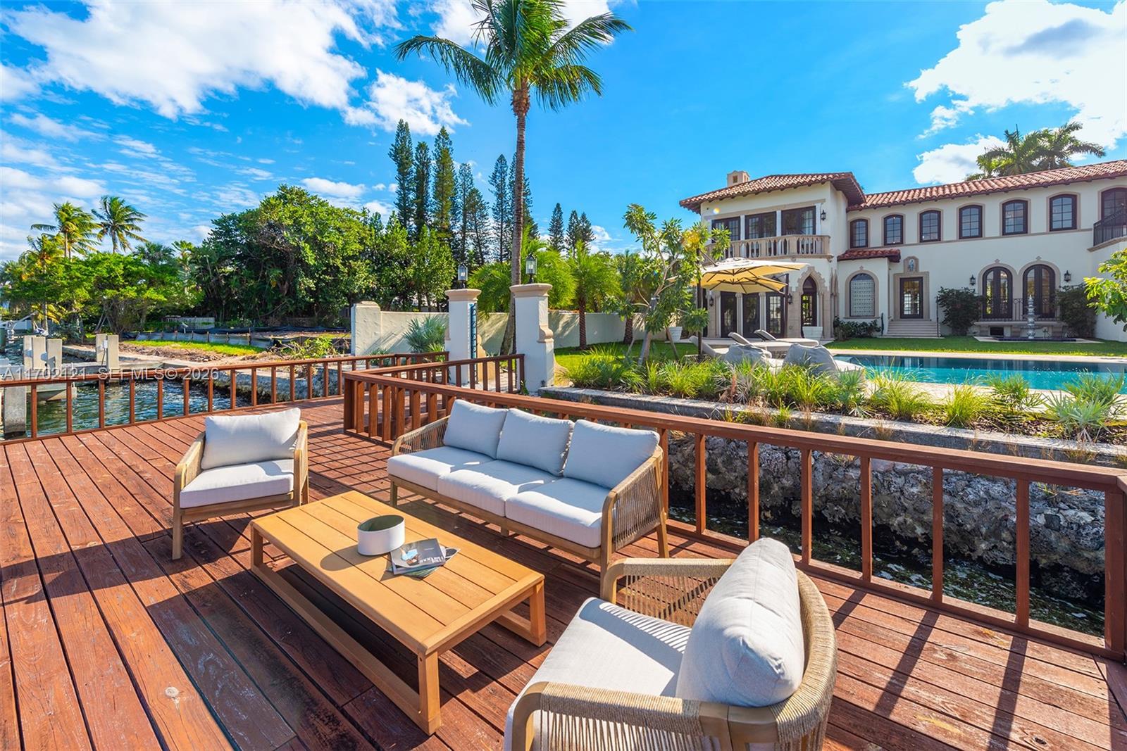 PALM ISLAND - Residential