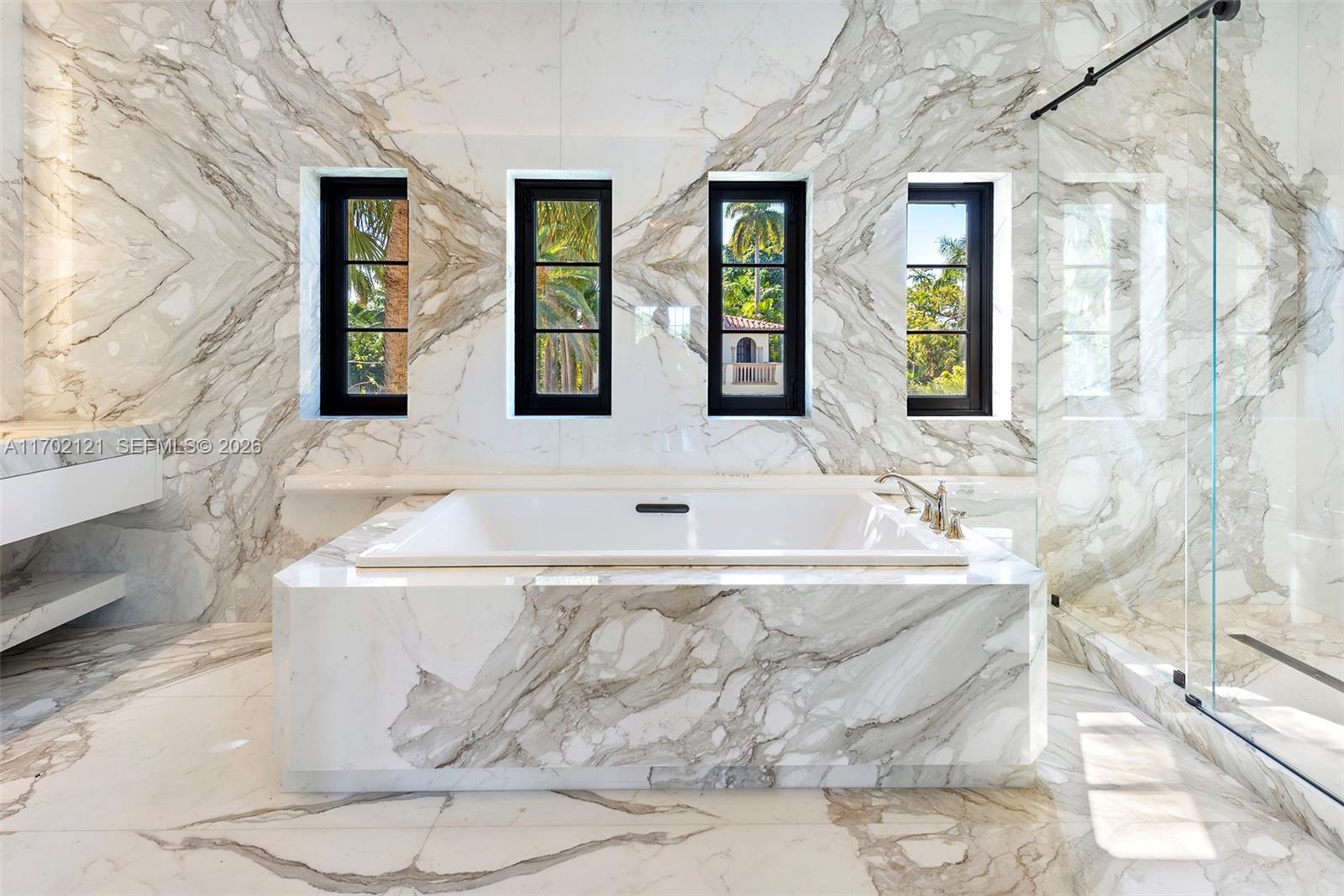 PALM ISLAND - Residential