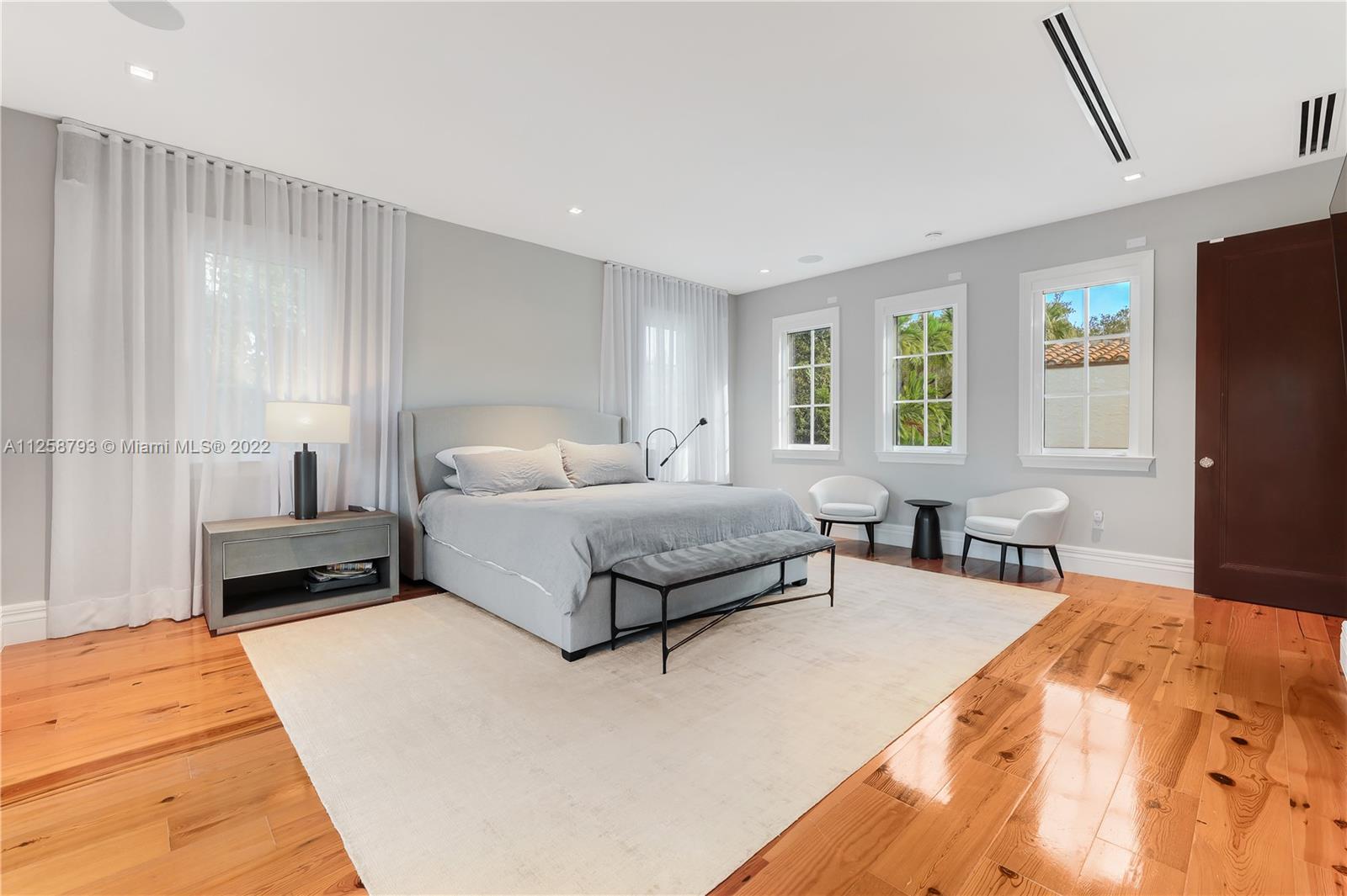CORAL GABLES SEC E - Residential
