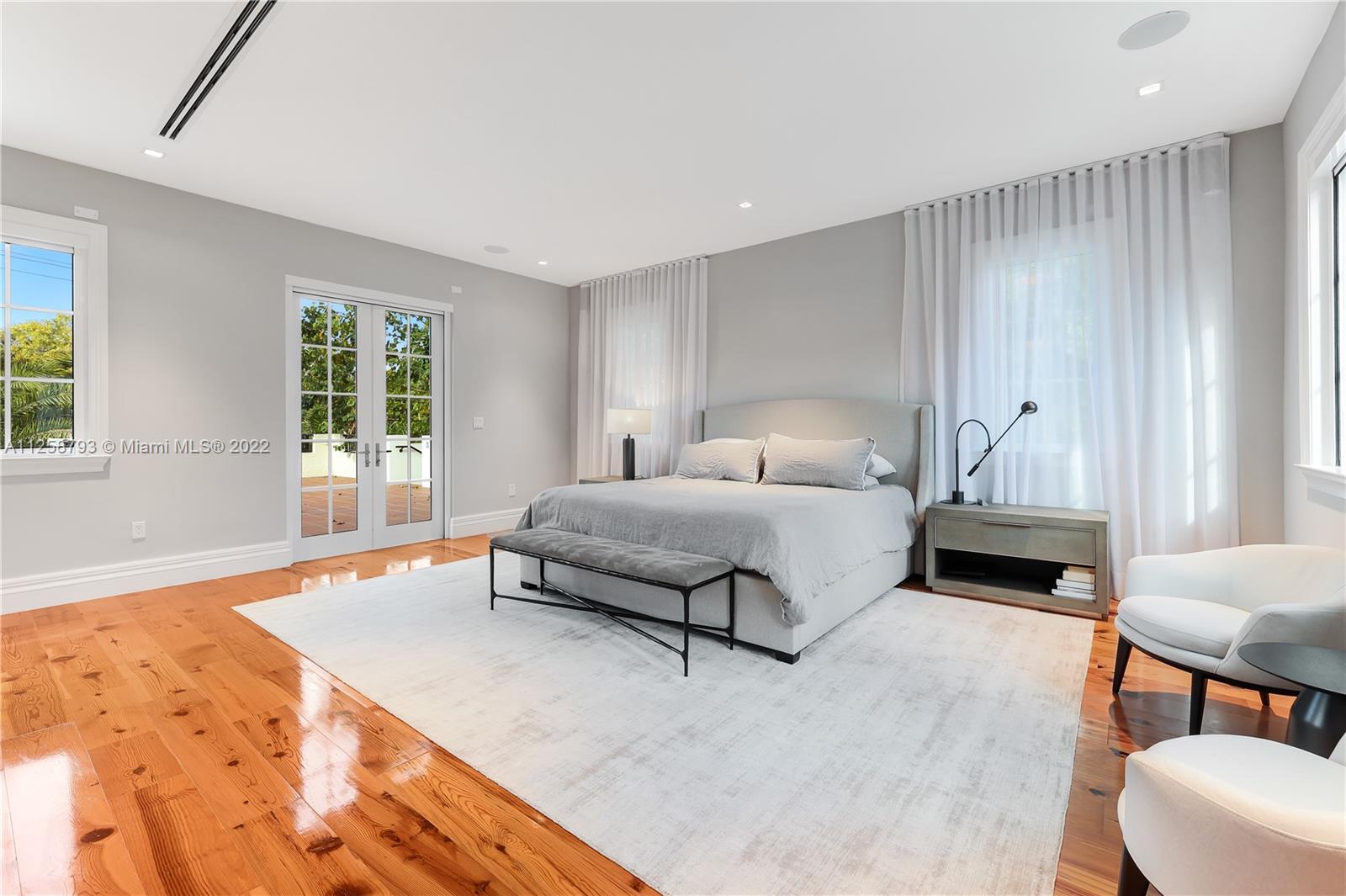 CORAL GABLES SEC E - Residential