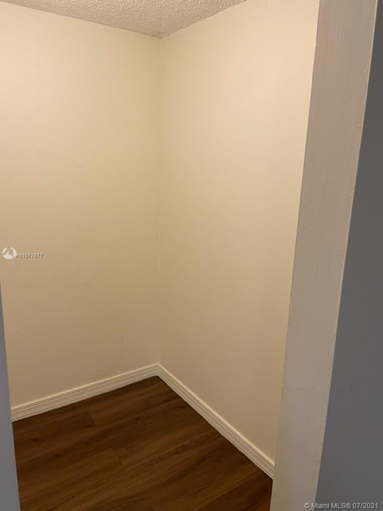 CELEBRITY POINT CONDO - Residential Lease