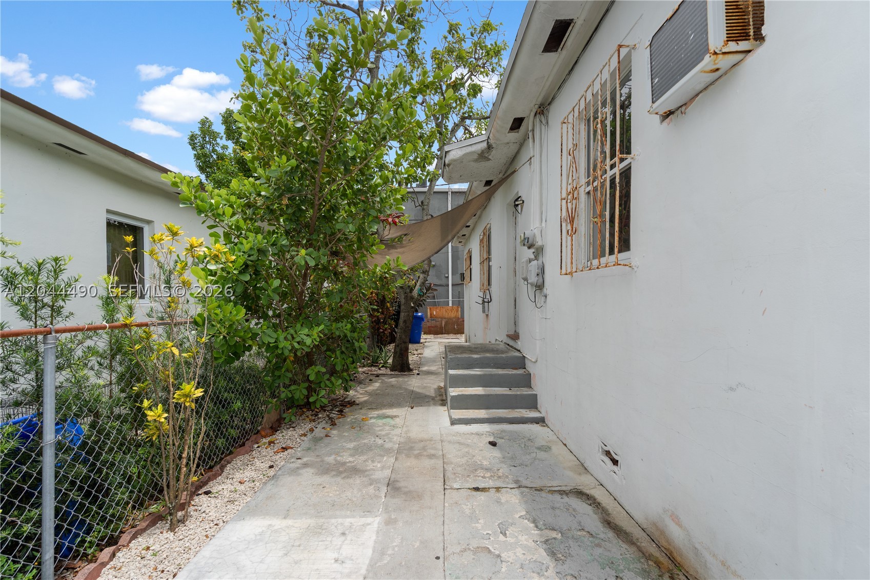 BONNA BELLA PLACE - Residential Income