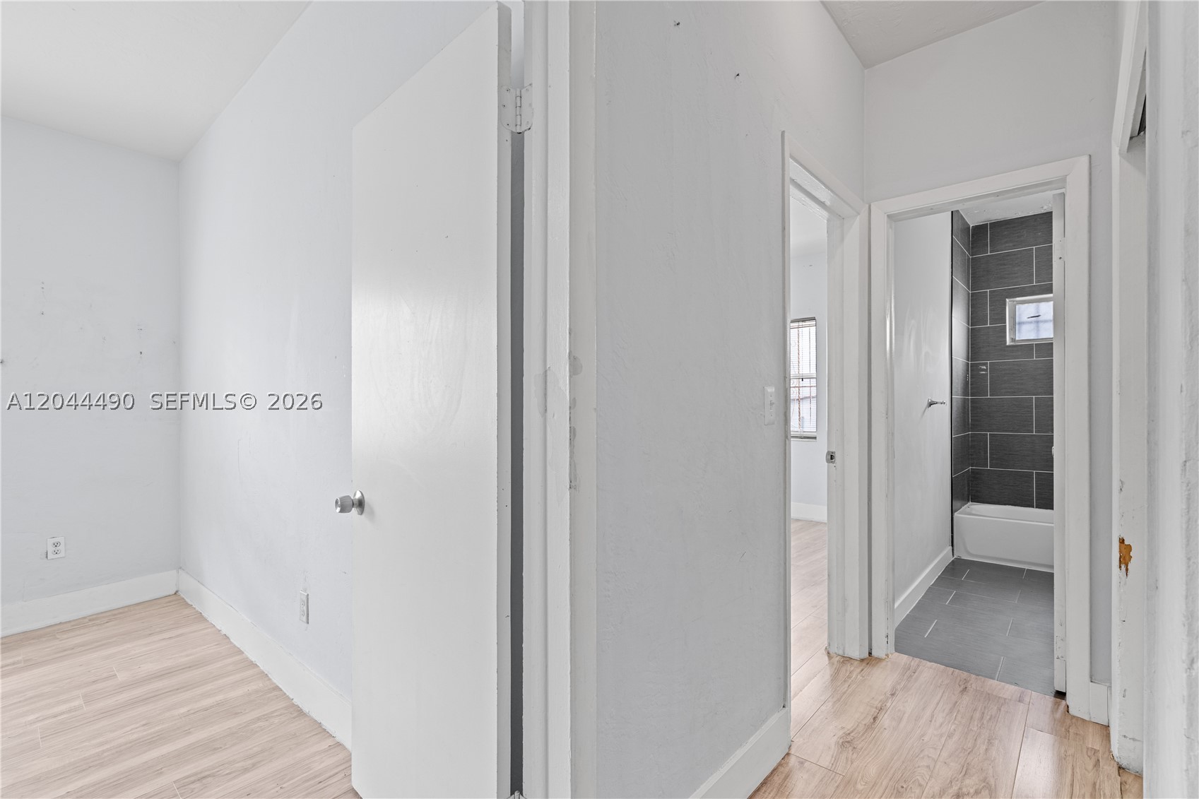 BONNA BELLA PLACE - Residential Income