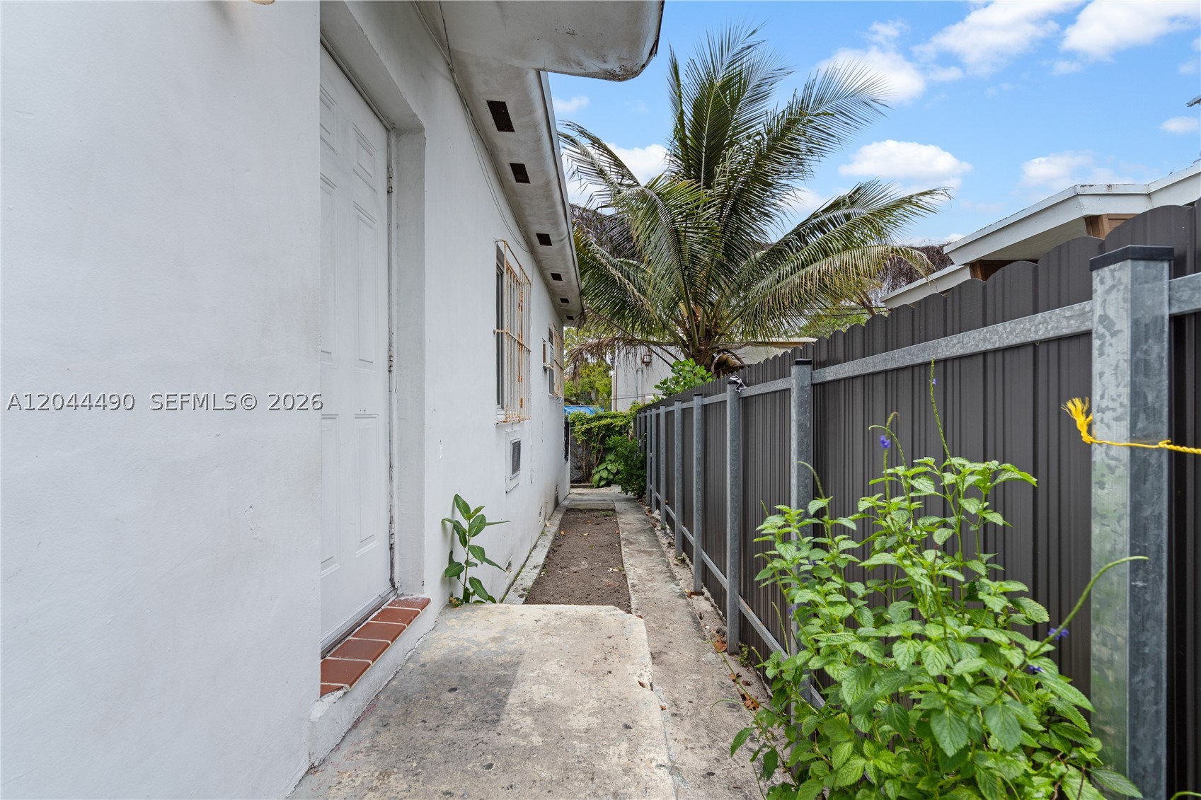 BONNA BELLA PLACE - Residential Income