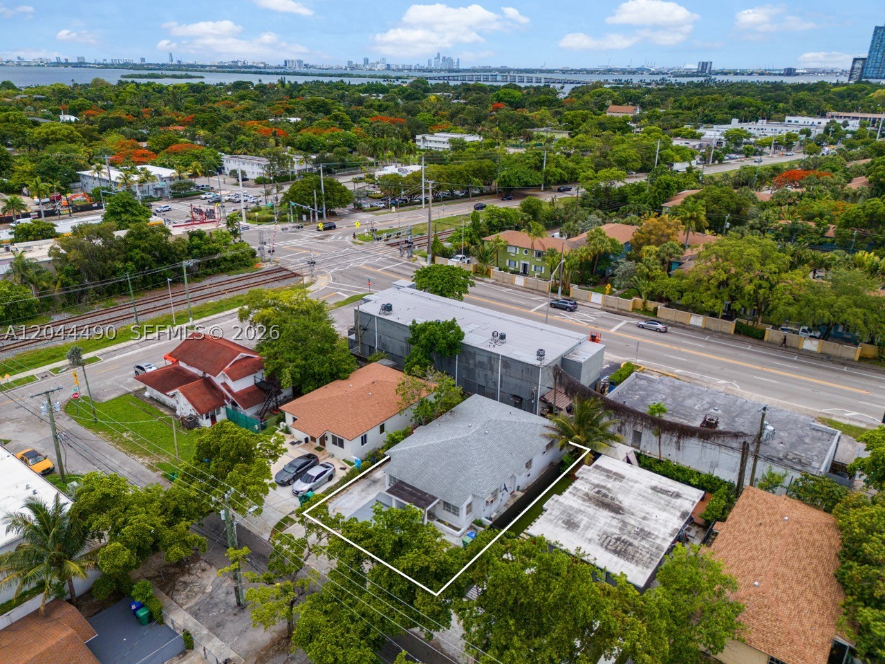 BONNA BELLA PLACE - Residential Income