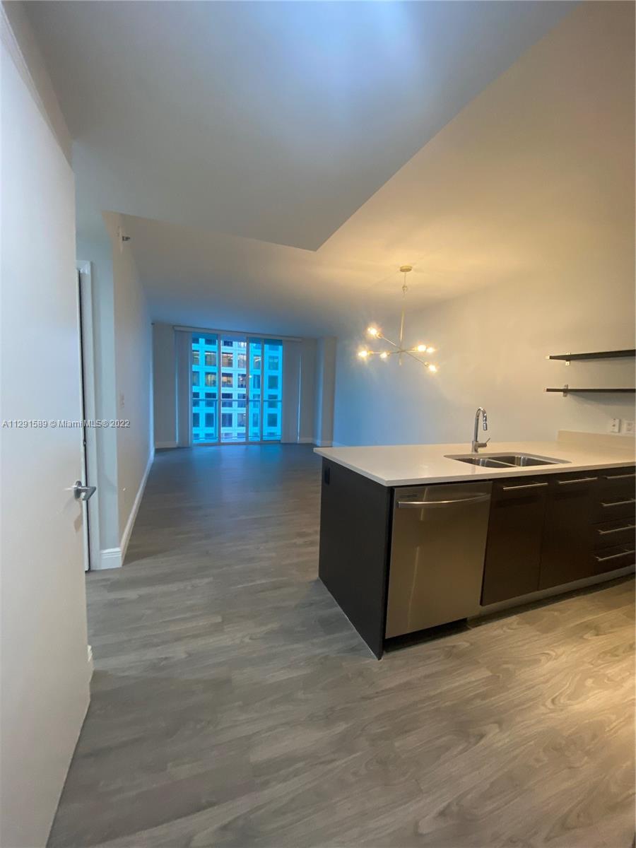 500 BRICKELL EAST CONDO - Residential Lease