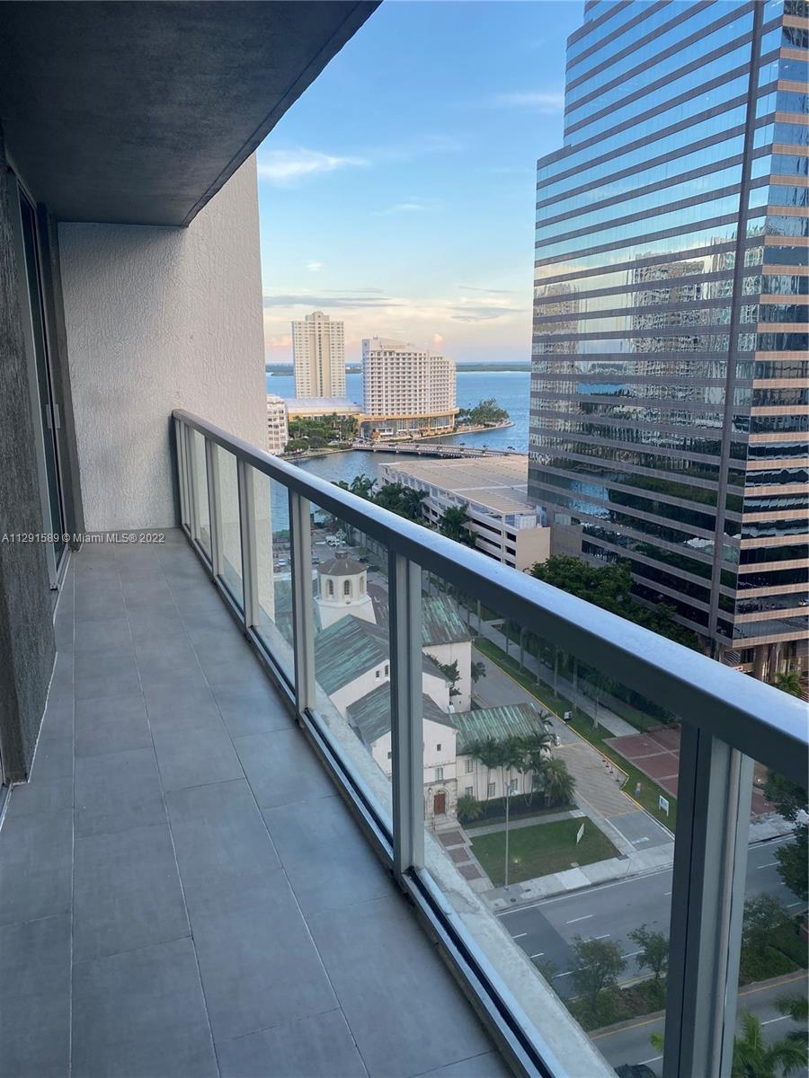 500 BRICKELL EAST CONDO - Residential Lease