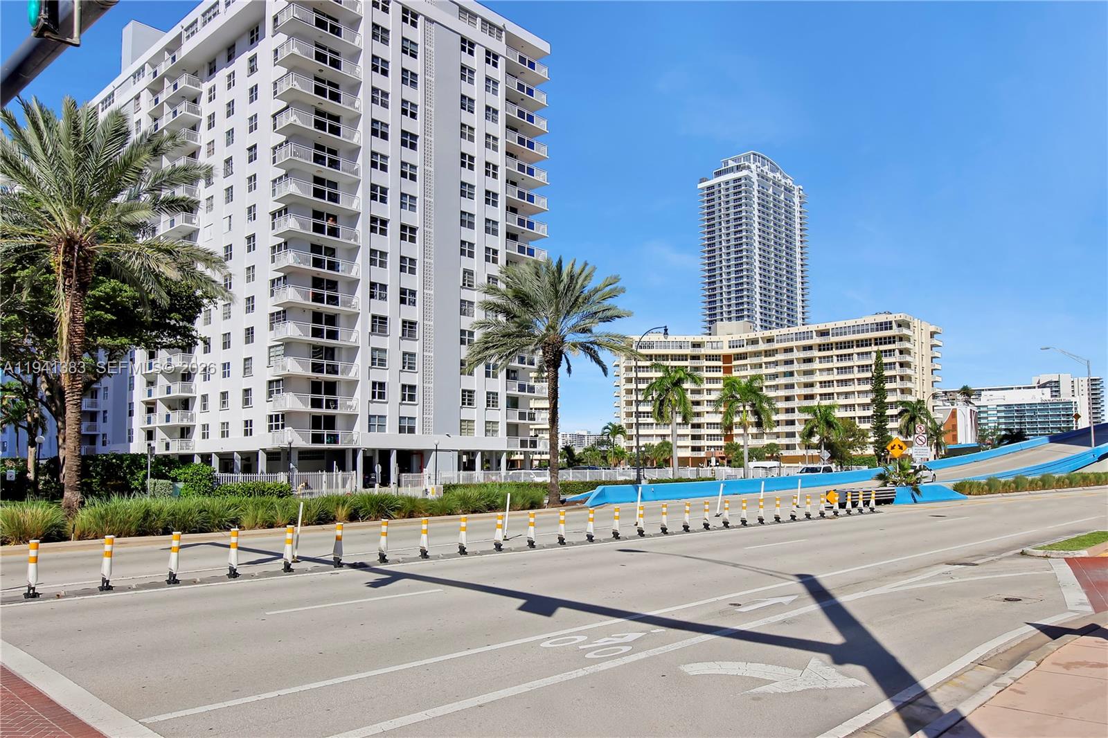 PLAZA TOWERS SOUTH CONDO - Residential