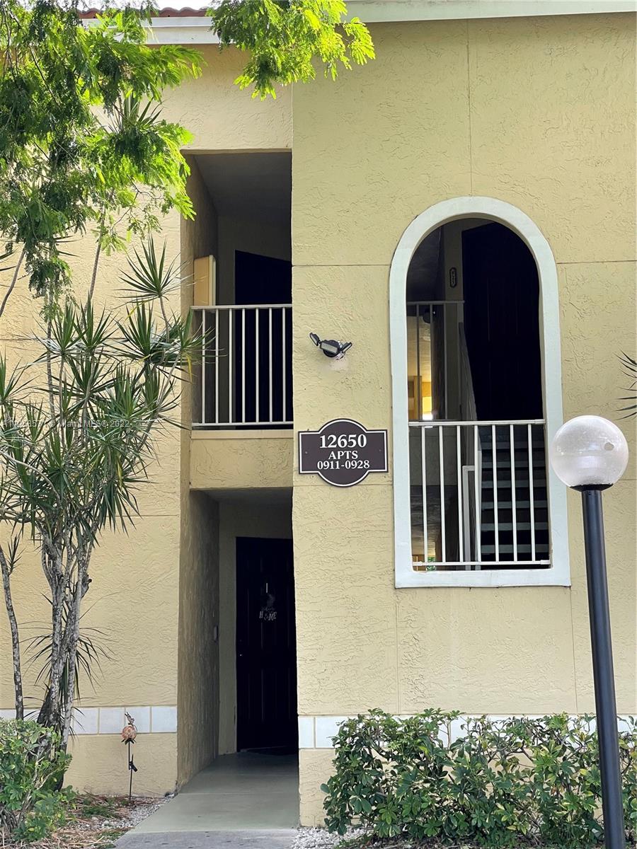 ISLES AT LAGO MAR CONDO - Residential Lease